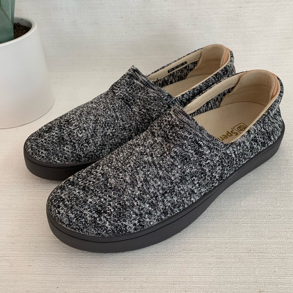 spenco Shoes - NWOT Spenco Black Knit Coastal Slip-On Loafers Woman’s 7